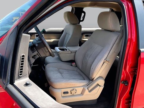 Used 2010 Ford F150 XLT RWD image 6