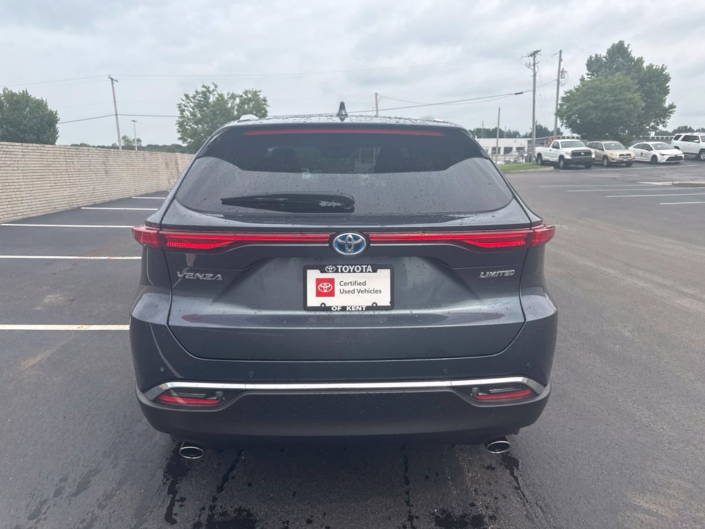 Certified 2023 Toyota Venza Limited AWD/4WD image 8