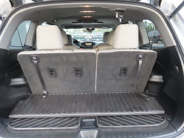 Used 2019 Honda Pilot Touring image 35