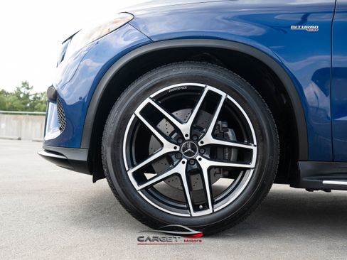 Used 2019 Mercedes-Benz GLE 43 AMG 4MATIC w/ Premium 3 Package image 9