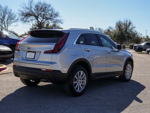 Used 2022 Cadillac XT4 Luxury image 4