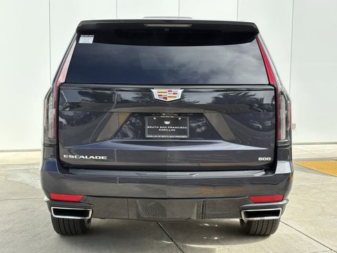 Certified 2022 Cadillac Escalade Premium Luxury image 8