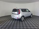 Used 2018 Kia Soul + image 4