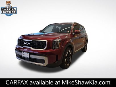 Certified 2023 Kia Telluride EX w/ EX Captain's Chair Package