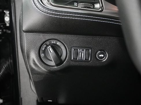 Used 2023 Dodge Challenger SRT Hellcat image 21