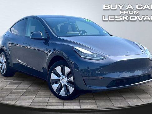 Used 2020 Tesla Model Y Long Range AWD/4WD image 1