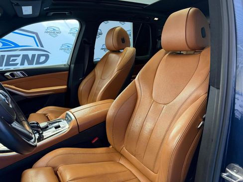 Used 2019 BMW X5 xDrive40i w/ M Sport Package image 18