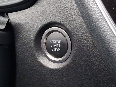 Certified 2026 Toyota Corolla SE FWD image 19