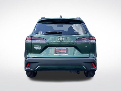 Used 2026 Toyota Corolla Cross LE w/ Moonroof Package FWD image 5