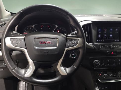 Used 2020 GMC Terrain SLE image 16