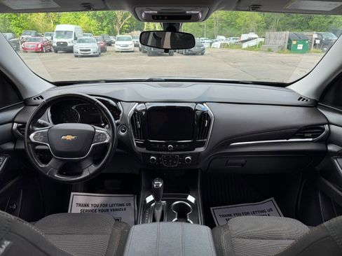 Used 2018 Chevrolet Traverse LT FWD image 22