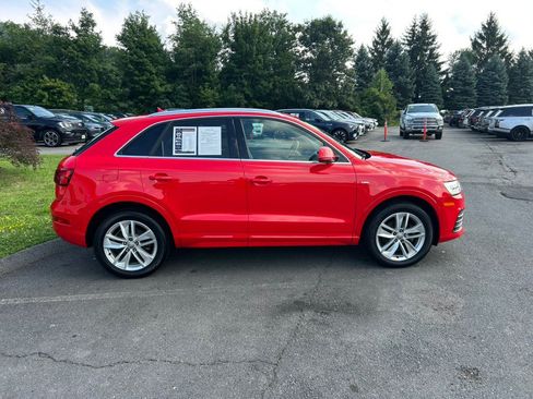 Used 2018 Audi Q3 2.0T Premium Plus w/ Premium Plus Package AWD/4WD image 6