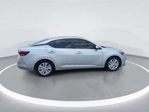 Used 2023 Nissan Sentra S FWD image 9
