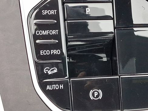 New 2026 BMW X5 xDrive40i image 19