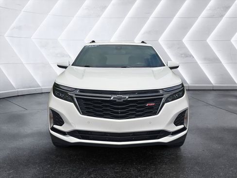Used 2022 Chevrolet Equinox RS w/ RS Leather Package AWD/4WD image 8