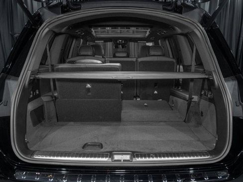 Certified 2025 Mercedes-Benz GLS 450 4MATIC image 10