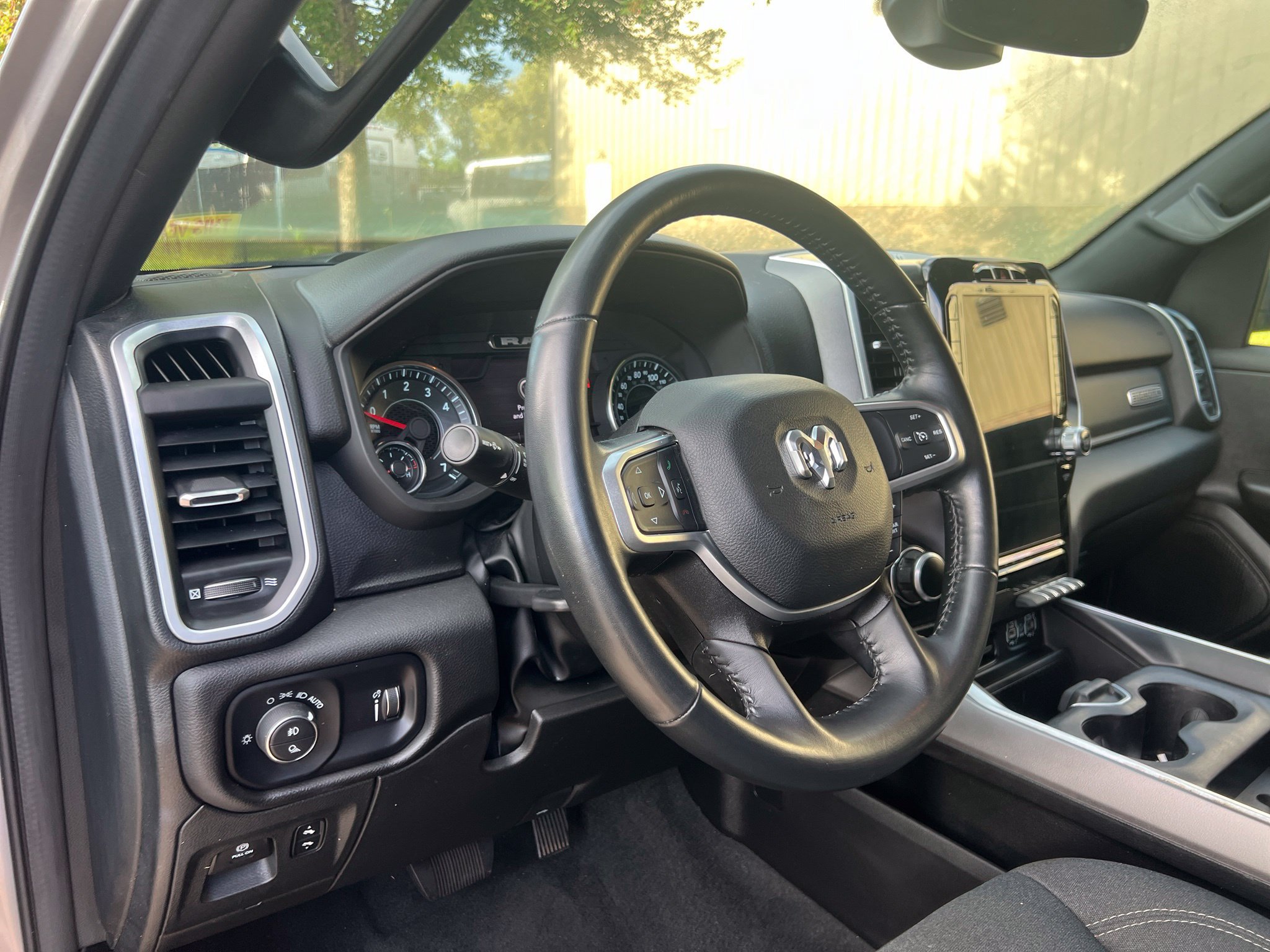 Used 2023 RAM 1500 Big Horn AWD/4WD image 11