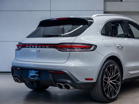 New 2026 Porsche Macan S image 26
