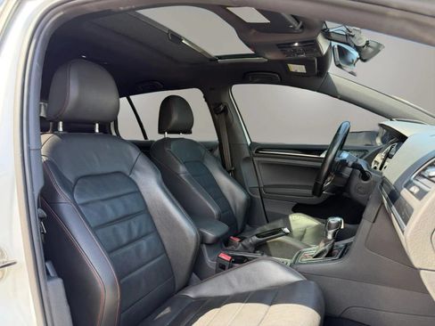 Used 2016 Volkswagen GTI SE w/ Lighting Package (SEL) FWD image 30