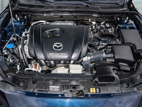 Used 2018 MAZDA MAZDA3 Grand Touring image 26