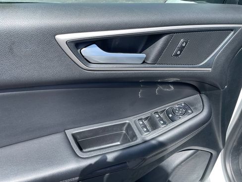 Certified 2023 Ford Edge SEL w/ Convenience Package AWD/4WD image 13