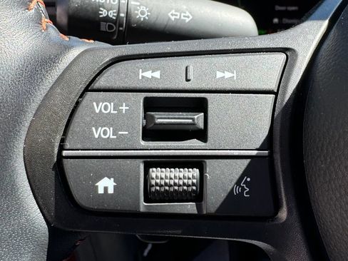 Used 2025 Honda CR-V Sport-L image 25