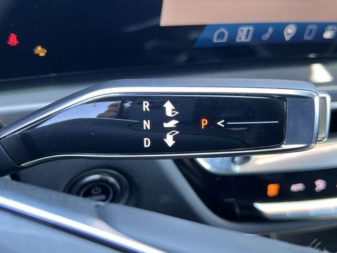 Certified 2024 Cadillac Lyriq Tech w/ Driver Assist Package RWD image 19