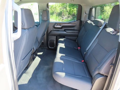 Used 2023 Chevrolet Silverado 1500 LT w/ Protection Package AWD/4WD image 28
