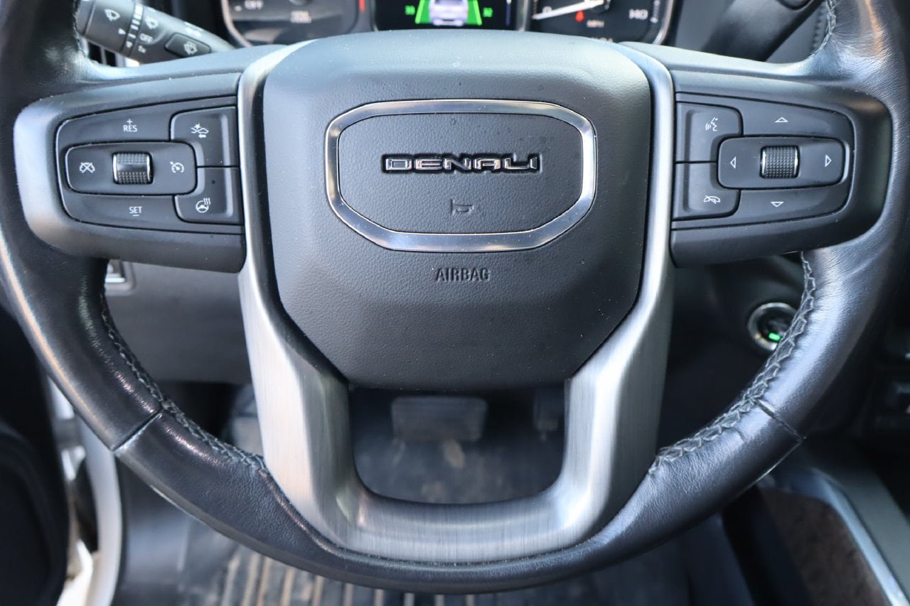 Used 2021 GMC Sierra 1500 Denali w/ Denali Ultimate Package AWD/4WD image 12