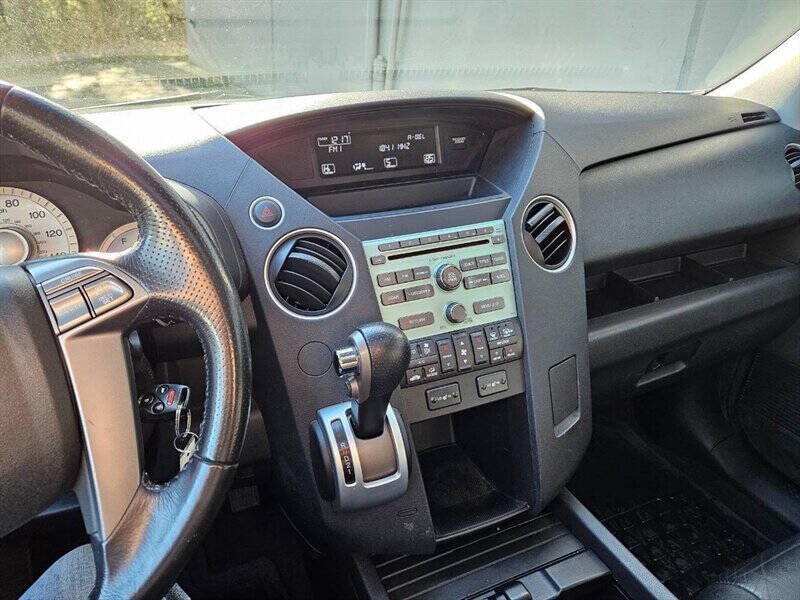 Used 2010 Honda Pilot EX-L image 11