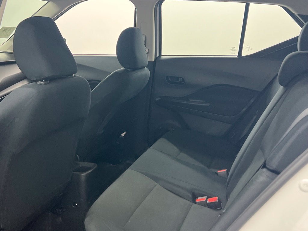Used 2024 Nissan Kicks S FWD image 9
