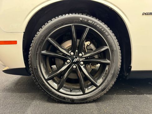 Used 2018 Dodge Challenger R/T w/ Driver Convenience Group image 12