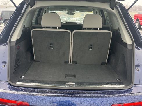 Used 2022 Audi Q7 Premium Plus w/ Premium Plus Package image 8