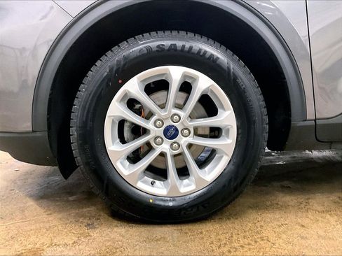 Used 2022 Ford Escape SE w/ Cold Weather Package image 7