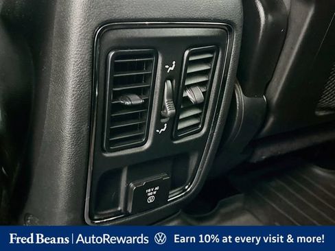 Used 2019 Jeep Grand Cherokee Laredo AWD/4WD image 30
