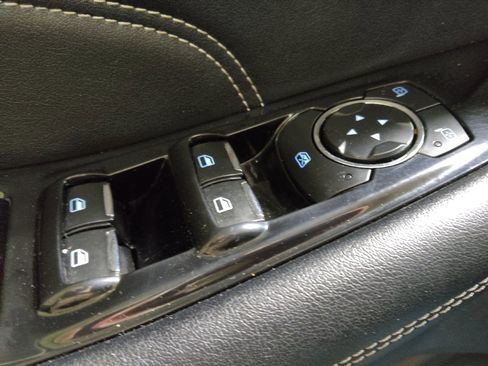 Used 2015 Ford Edge Titanium w/ Technology Package AWD/4WD image 27