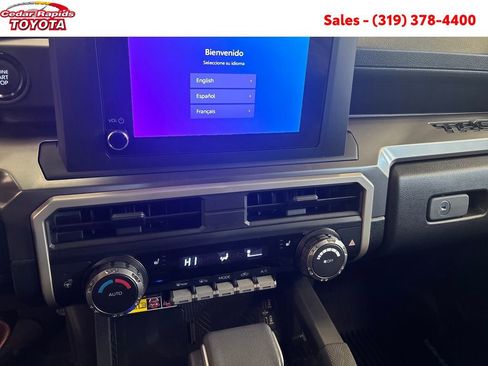 Certified 2025 Toyota Tacoma SR5 image 19