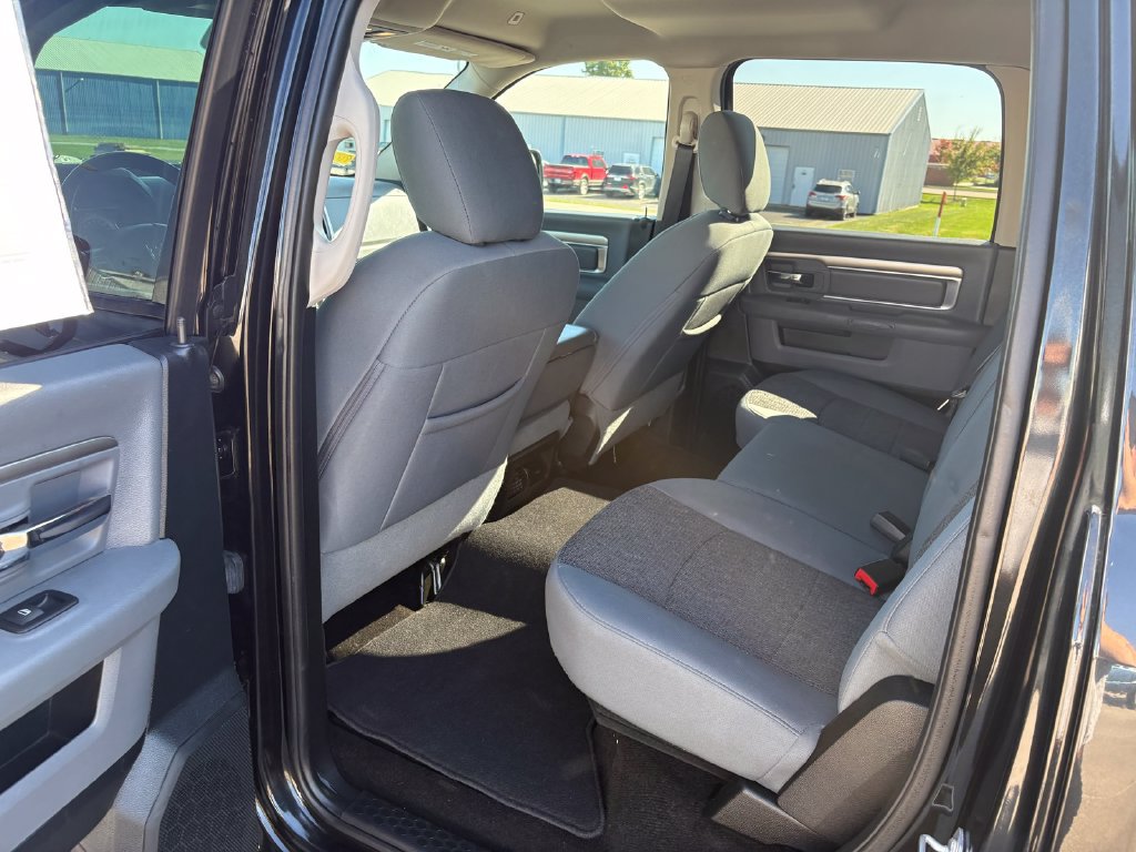 Used 2017 RAM 1500 Big Horn RWD image 14