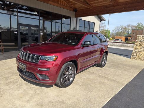 Used 2020 Jeep Grand Cherokee Limited X image 26