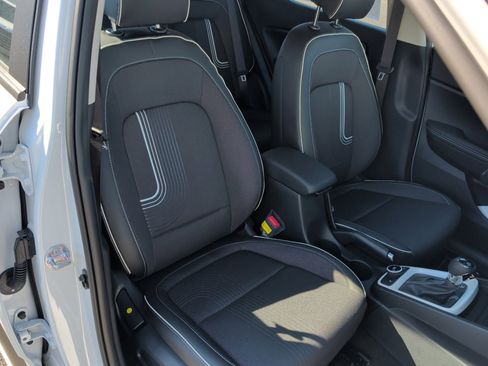 New 2026 Hyundai Venue SEL image 28