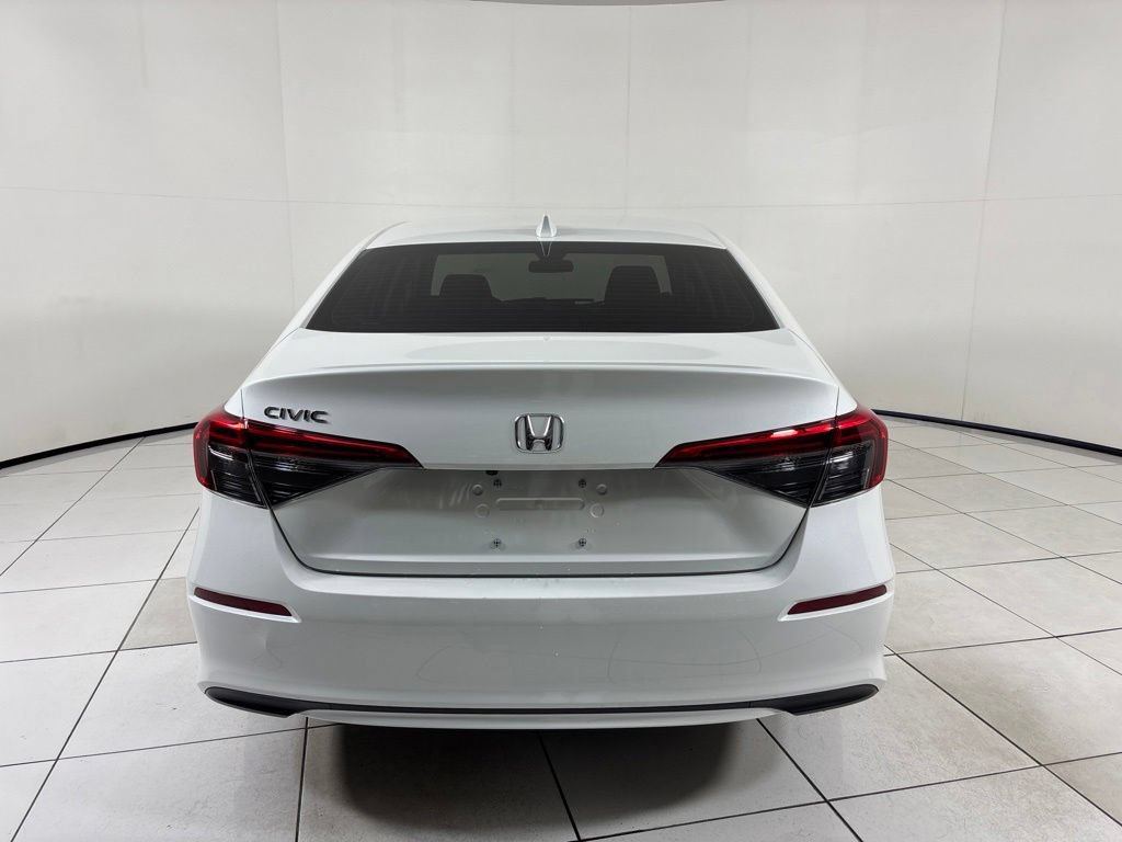 Used 2023 Honda Civic LX image 4