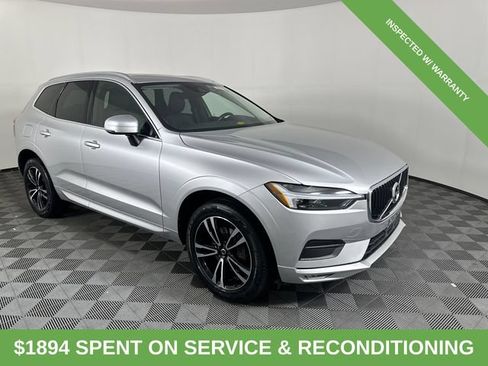 Used 2021 Volvo XC60 T5 Momentum w/ Climate Package AWD/4WD image 12
