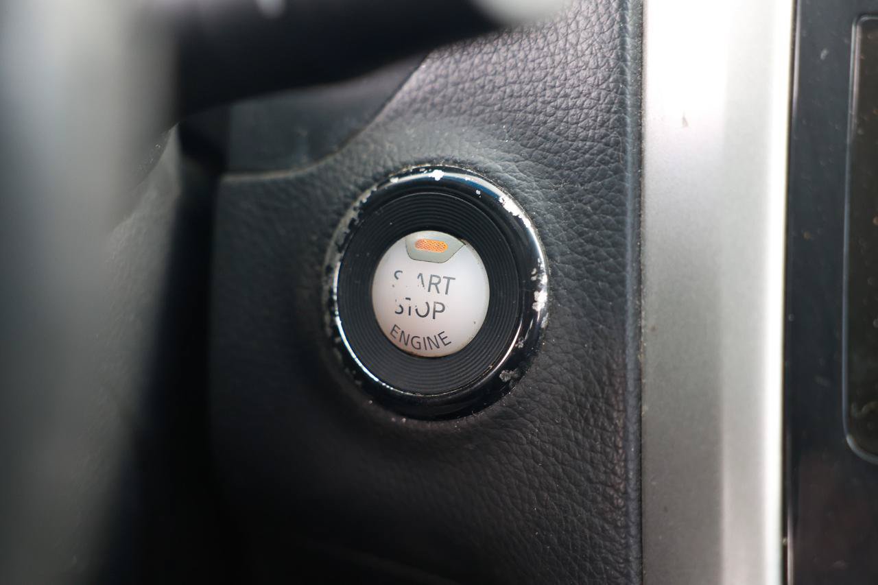 Used 2013 Nissan Altima 2.5 SL FWD image 29