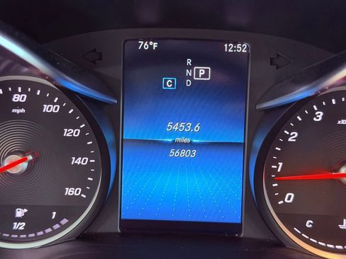 Used 2019 Mercedes-Benz C 300 Sedan image 21