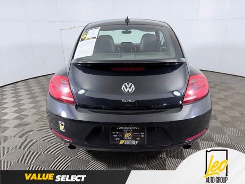 Used 2013 Volkswagen Beetle Turbo FWD image 8