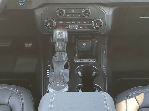 New 2025 Ford Bronco Big Bend image 17