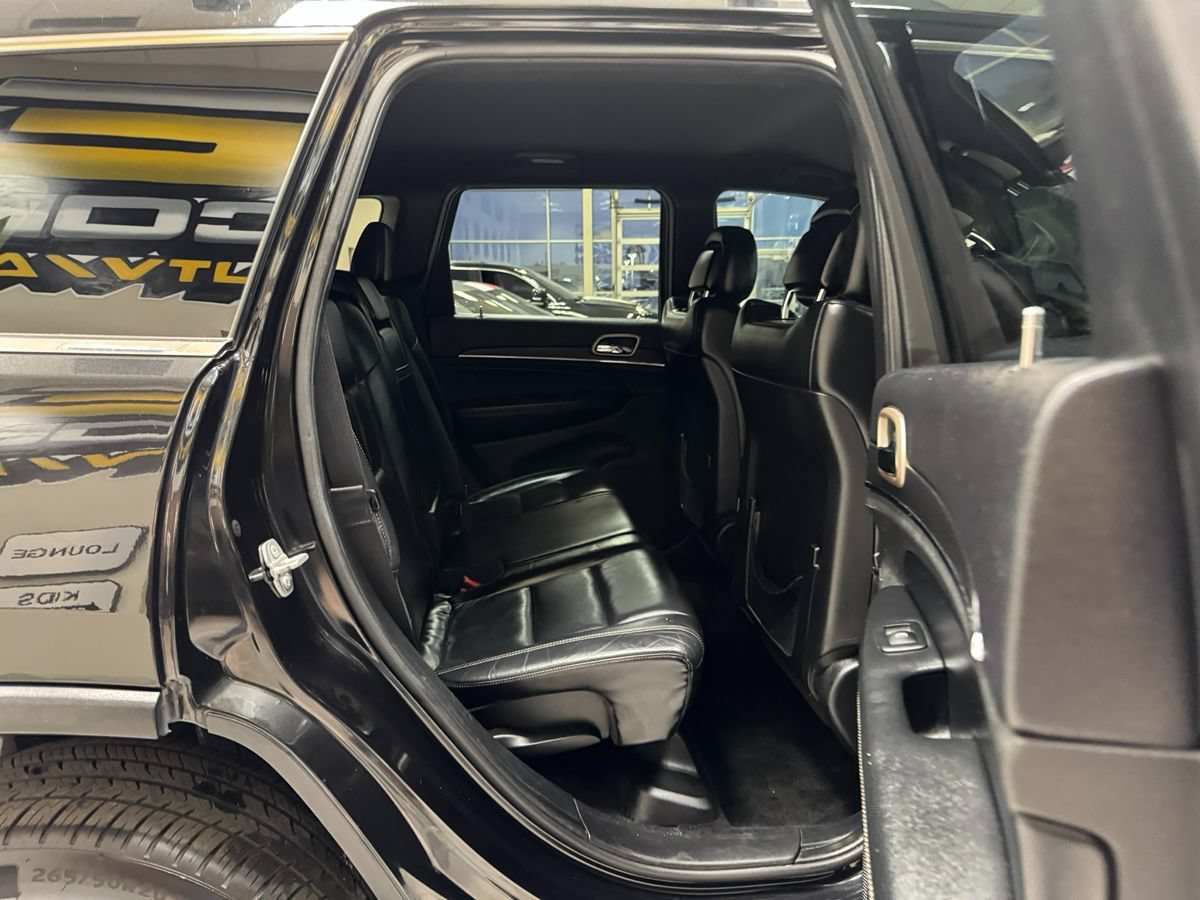 Used 2015 Jeep Grand Cherokee Limited AWD/4WD image 50