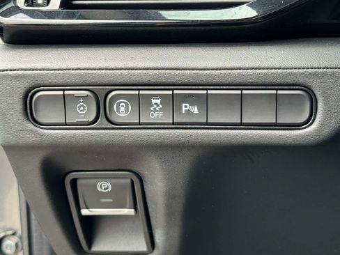 Used 2024 Acura MDX SH-AWD w/ Technology Package image 18