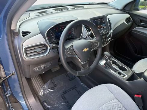 Used 2024 Chevrolet Equinox LT FWD image 20
