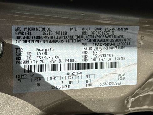 Used 2017 Ford C-MAX Titanium w/ Equipment Group 301A FWD image 40